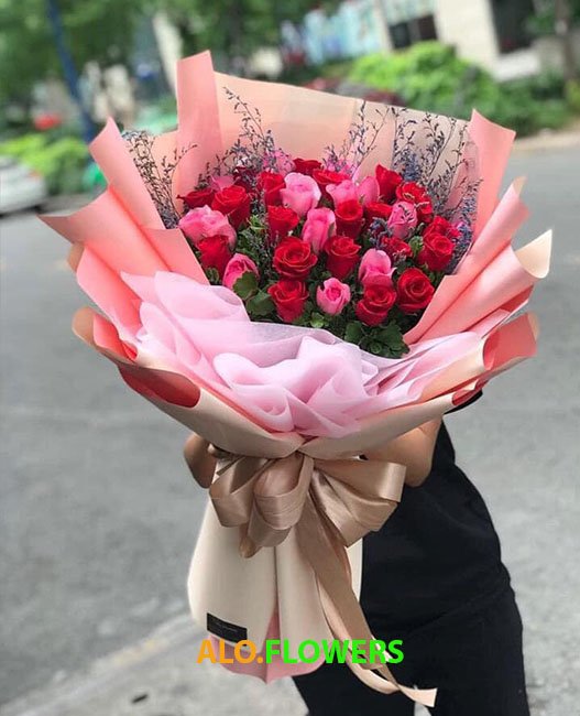 Vòng hoa đám tang công giáo Bắc Giang